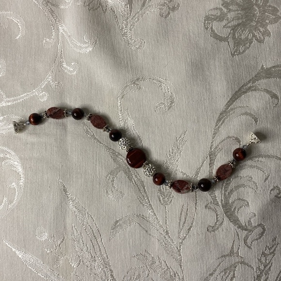 Handcrafted Red Tiger’s Eye and Jasper Glitter Ball Bracelet - Picture 4 of 6